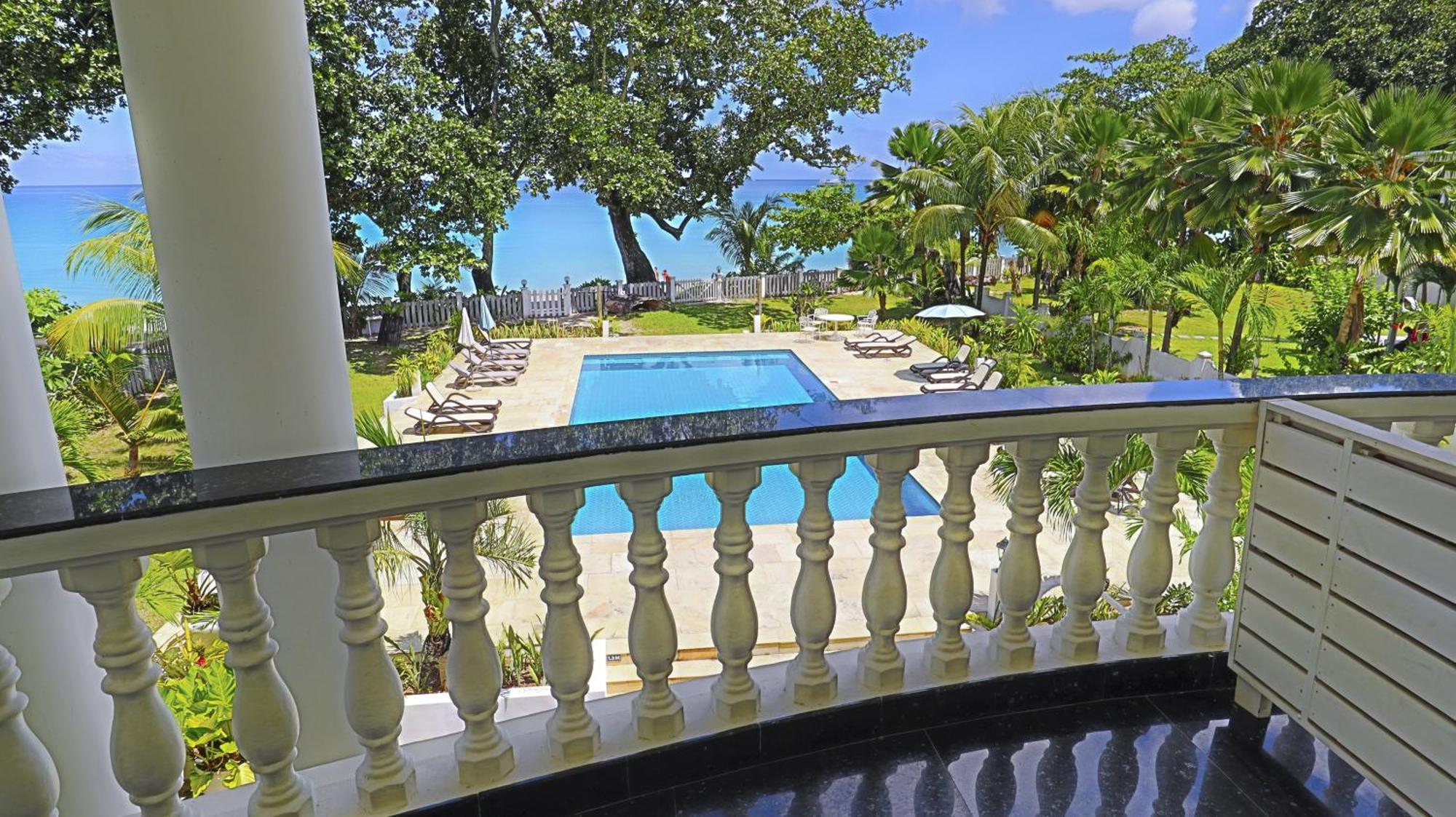 Chateau Elysium Beau Vallon  Exterior photo